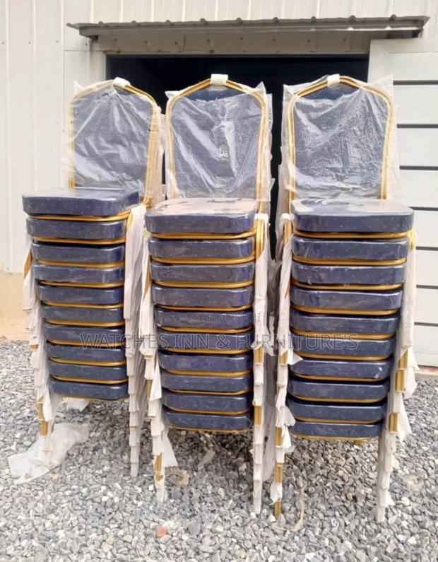 Thick Foam Banquet / Church / Conference Chair · Photo 1