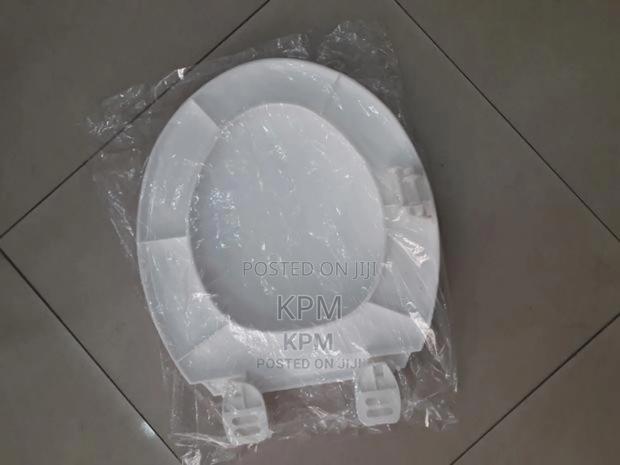 Easy Fixing Toilet Seat Cover · Photo 3