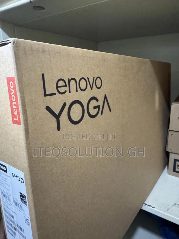 New Laptop Lenovo Yoga 7i 8GB AMD Ryzen 5 SSD 512GB · Photo 2