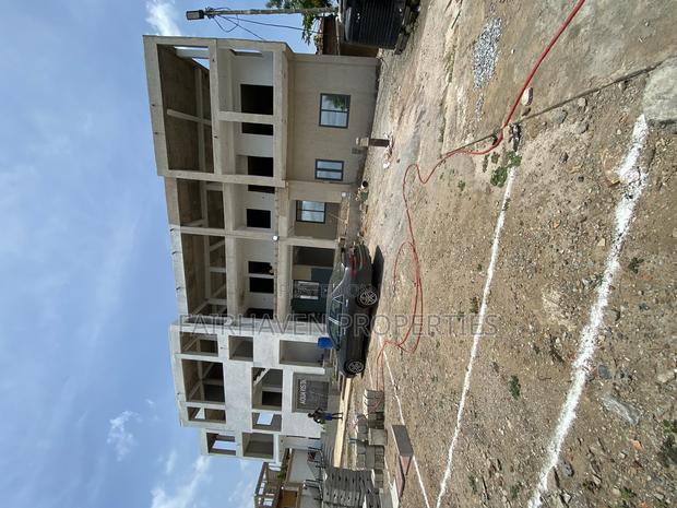 Furnished 20bdrm Villa in Ocean View, West Hills Mall Area for sale · Photo 3