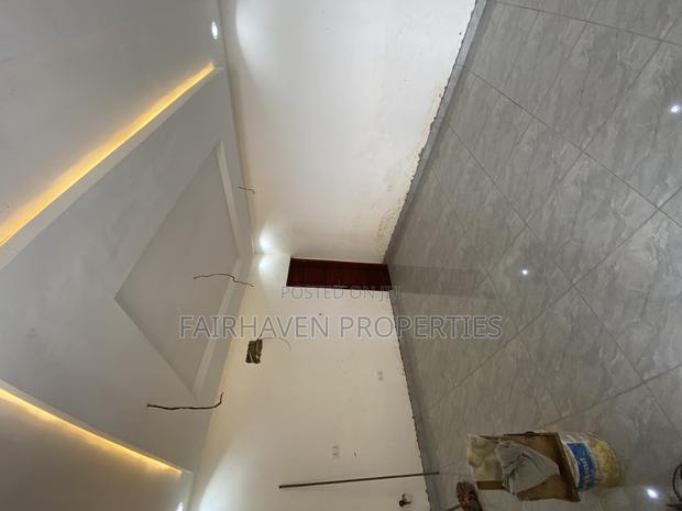 Furnished 20bdrm Villa in Ocean View, West Hills Mall Area for sale · Photo 8