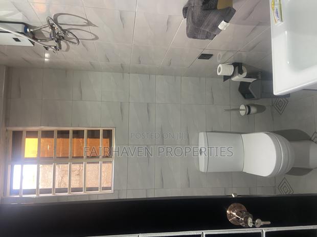 Furnished 20bdrm Villa in Ocean View, West Hills Mall Area for sale · Photo 6