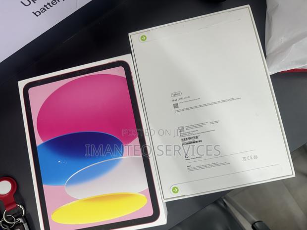 New Apple iPad (2025) 128 GB Pink · Photo 1
