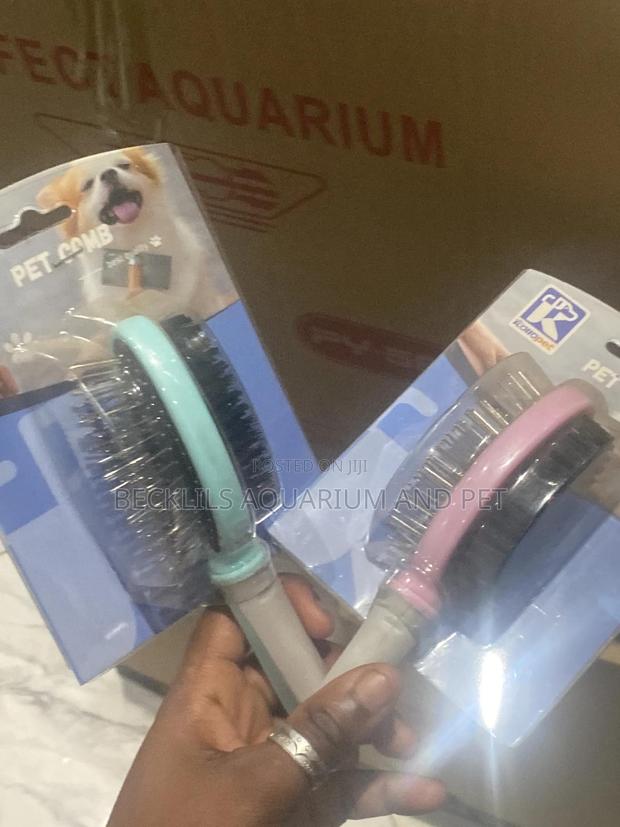 2 in 1 Bristle Pet Brush · Photo 2