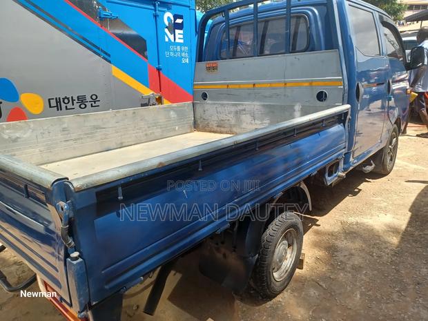 Hyundai Porta Double Cabin Automatic · Photo 3