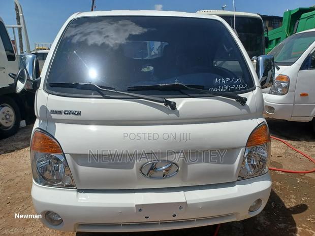 Porta Manual Double Cabin · Photo 2