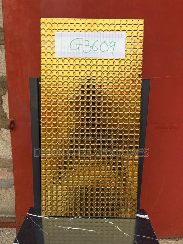 Golden Deco Tiles · Photo 1