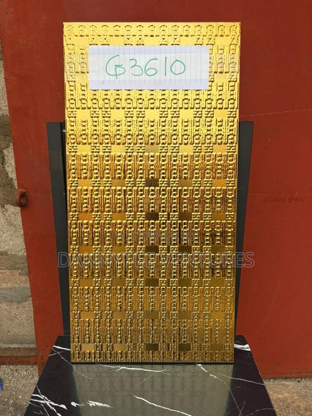 Golden Deco Tiles · Photo 2