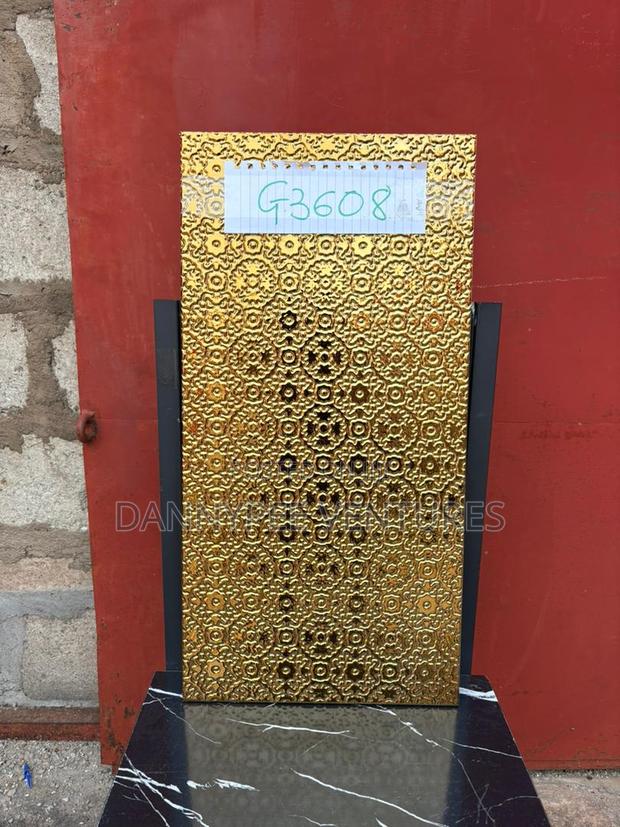Golden Deco Tiles · Photo 3