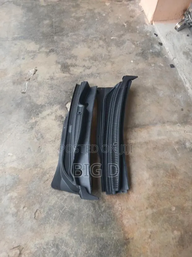 Kia Rio 5 Wiper Panel · Photo 1