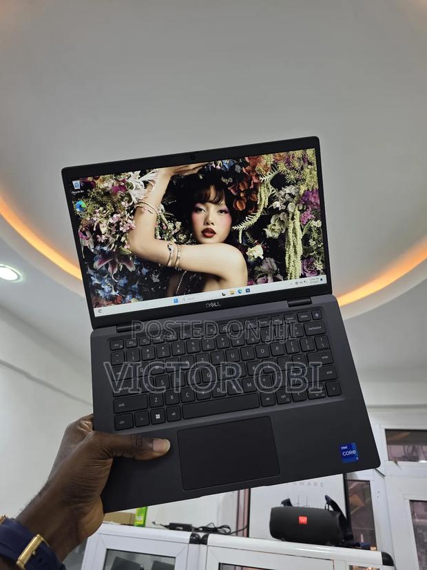 Laptop Dell Latitude 7320 32GB Intel Core I7 SSD 256GB · Photo 5