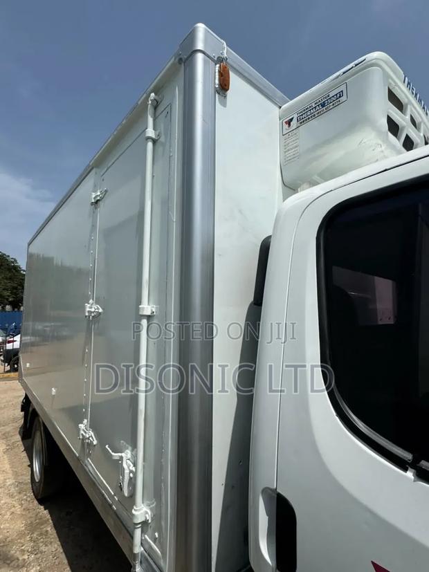 Hyundai Avante 2015 White · Photo 6