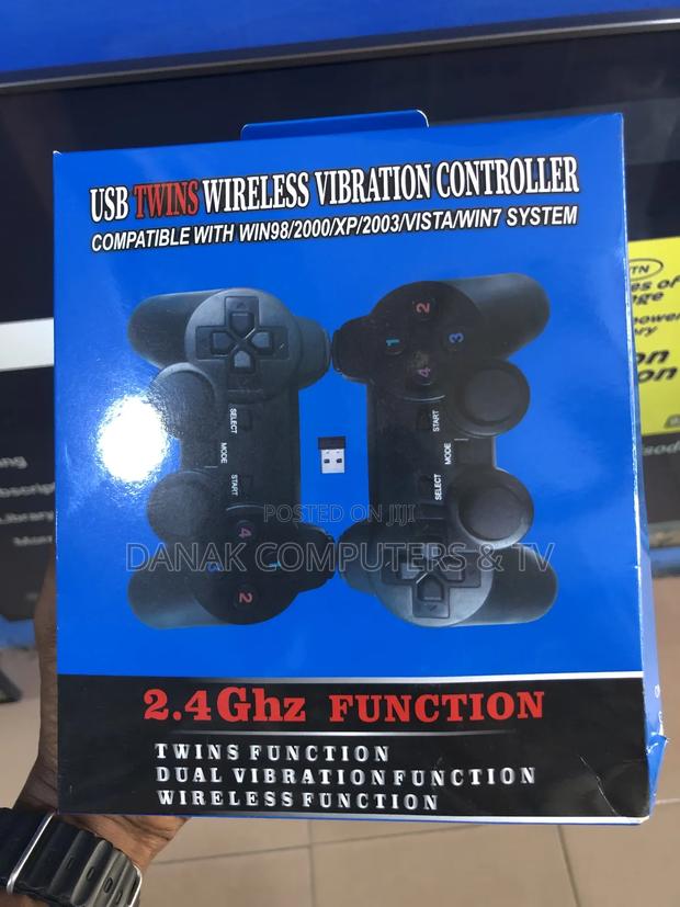 USB Twins Wireless Vibration Controller · Photo 1