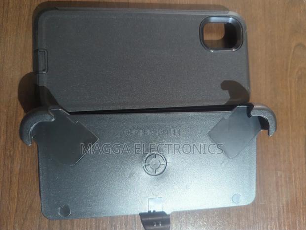 Samsung A04e Rugged Military Hard Case (Otterbox Defender) · Photo 4