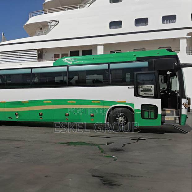 Coaches Bus for Hiring Service · Photo 3