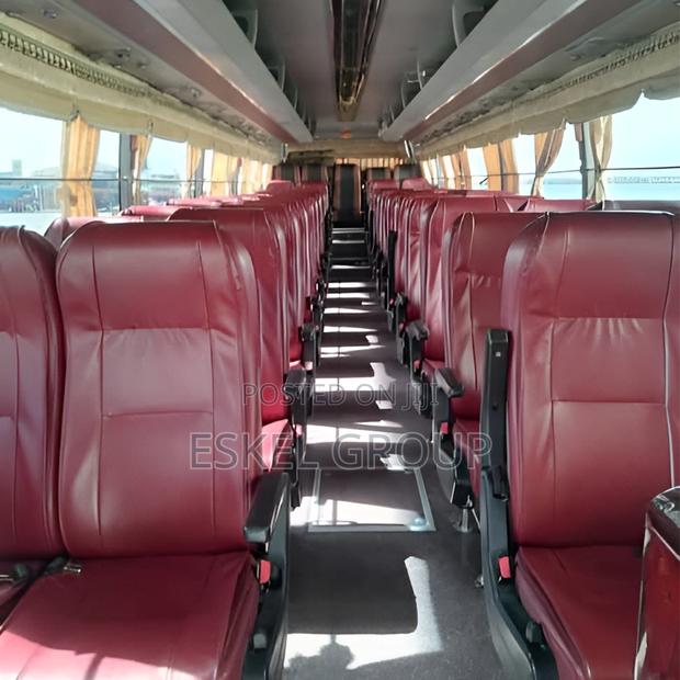 Coaches Bus for Hiring Service · Photo 4