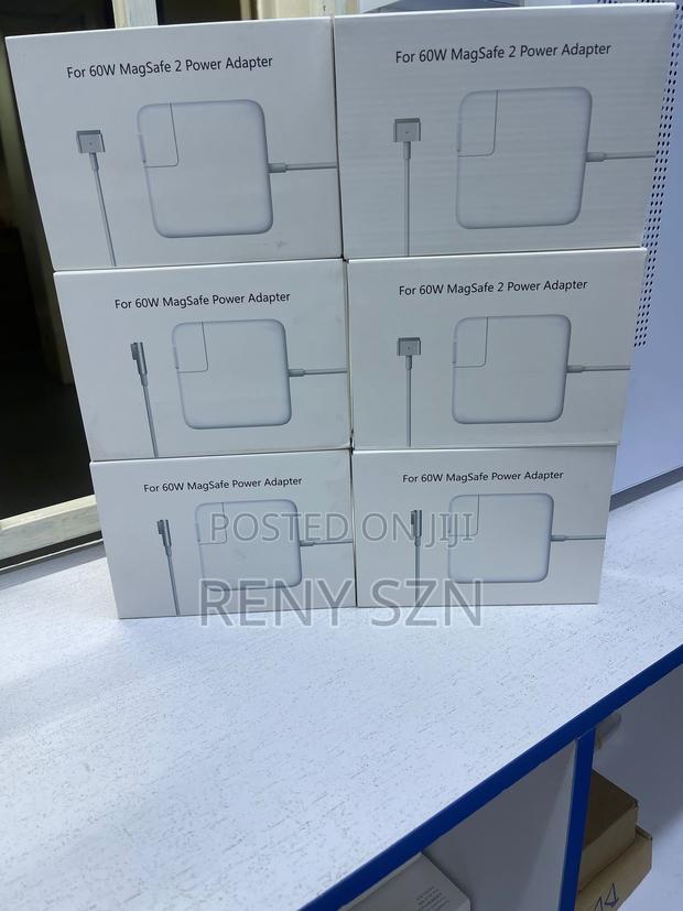 Macbook Charger · Photo 2