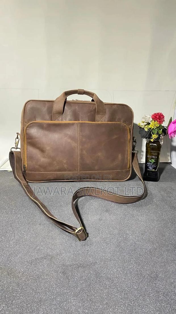 Geniune Cowhide Leather Bag For Office And Laptop · Photo 2