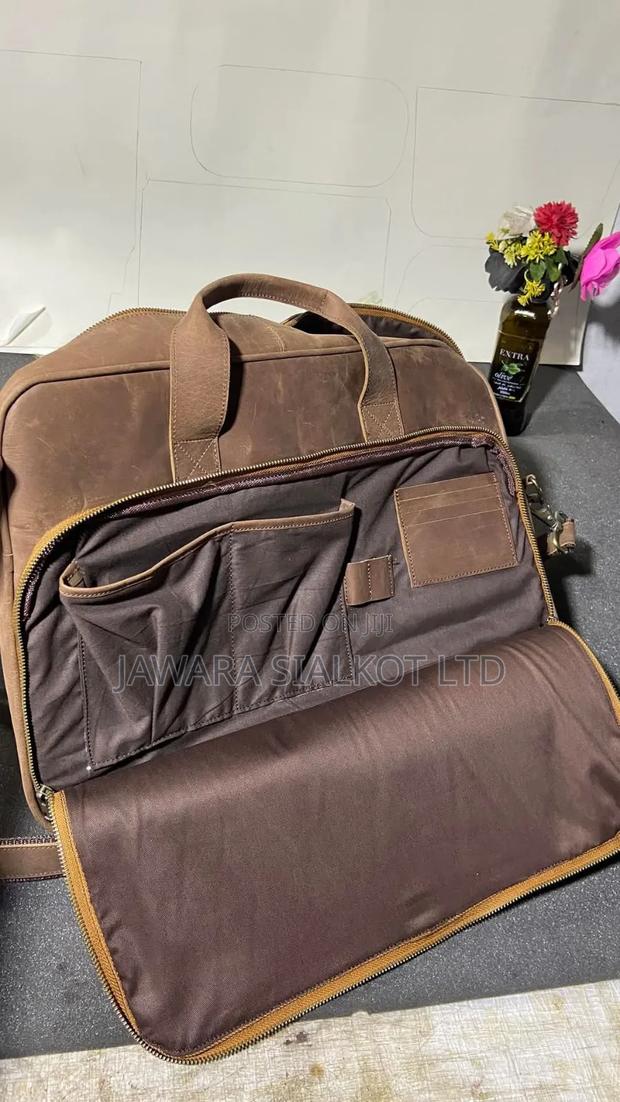 Geniune Cowhide Leather Bag For Office And Laptop · Photo 3