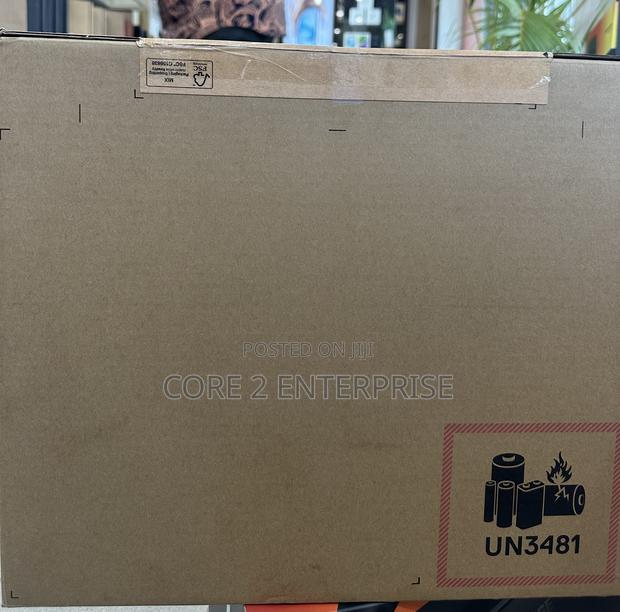New Laptop Dell Inspiron 14 16GB AMD Ryzen 5 SSD 512GB · Photo 3