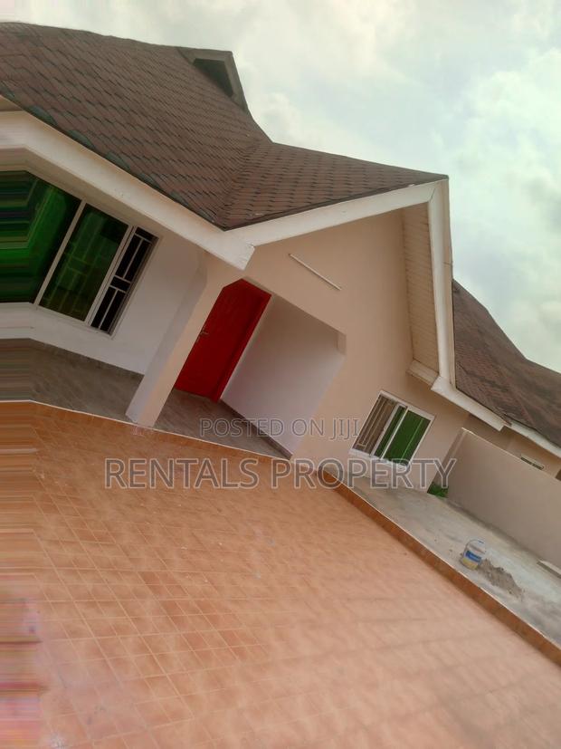 3bdrm House in Malejor for rent · Photo 6