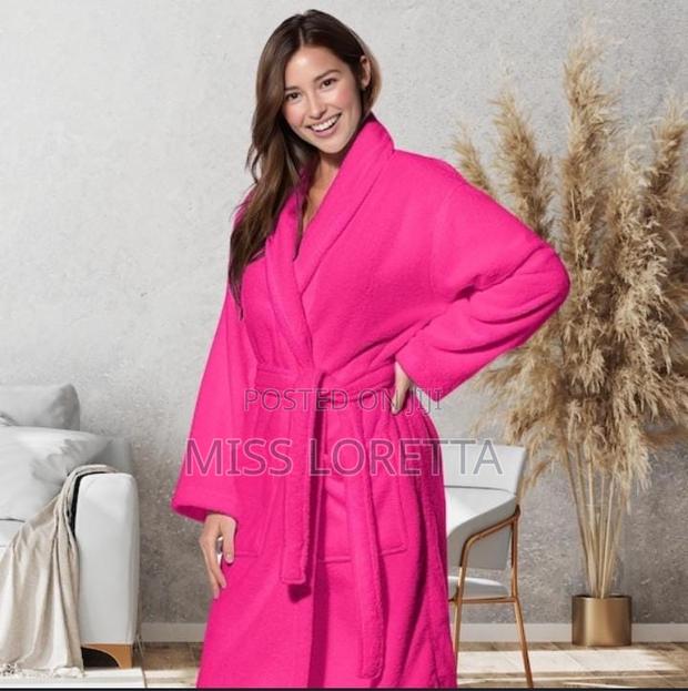 Bath Robe and Morning Coat · Photo 2