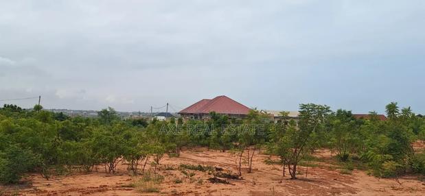 Urgent Titled Plots at Tema Community 25 · Photo 3