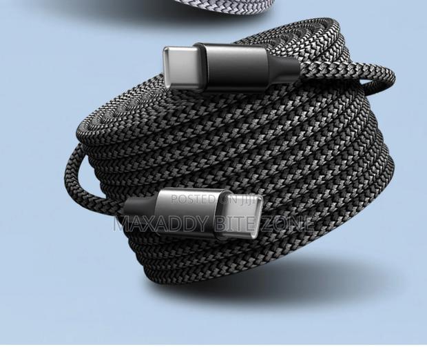 5 Meter Type C to Type C Cable Extension · Photo 1
