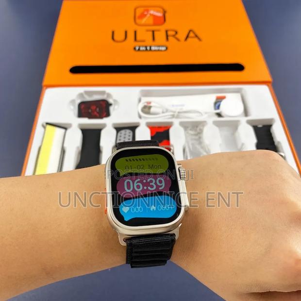 7 Ultra Smart Watch Bands Gift Box Smart Watches · Photo 2