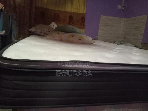FRESH IN a BOX King Size Compressed Spring Mattress · Photo 2