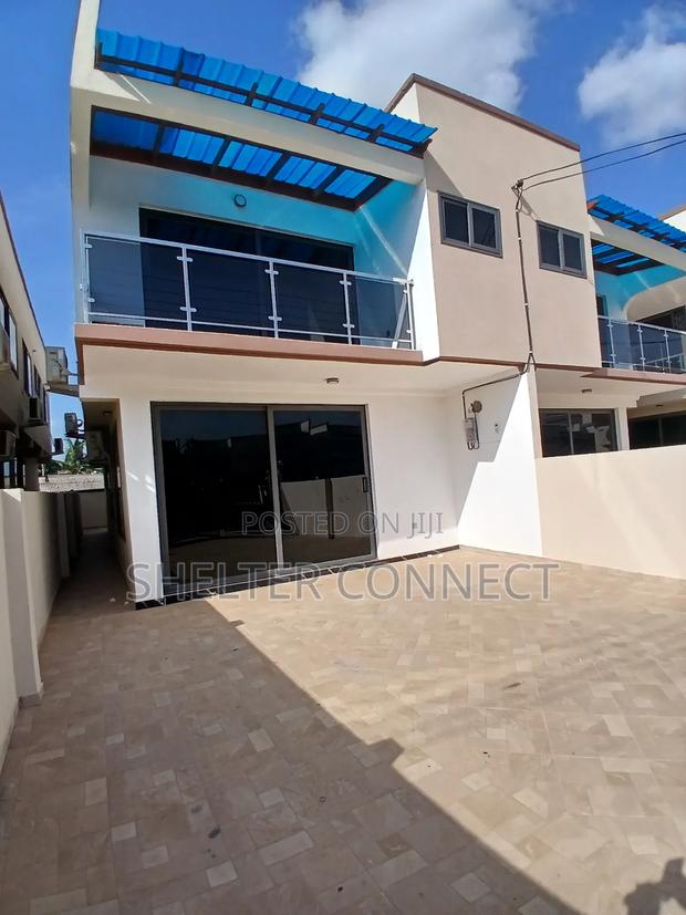 3bdrm Duplex in Oyarifa for rent · Photo 1
