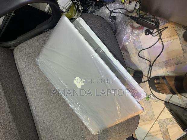 New Laptop Apple MacBook Pro 2010 4GB Intel Core 2 Duo HDD+SSD 128GB · Photo 4