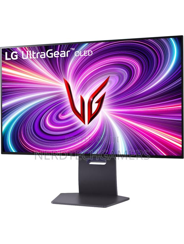 Lg Ultragear Oled 31.5" HDR 240 Hz Gaming Monitor · Photo 4