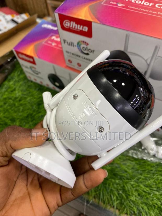 Dahua F4c-Pv 4mp Smart Dual Light Camera · Photo 3