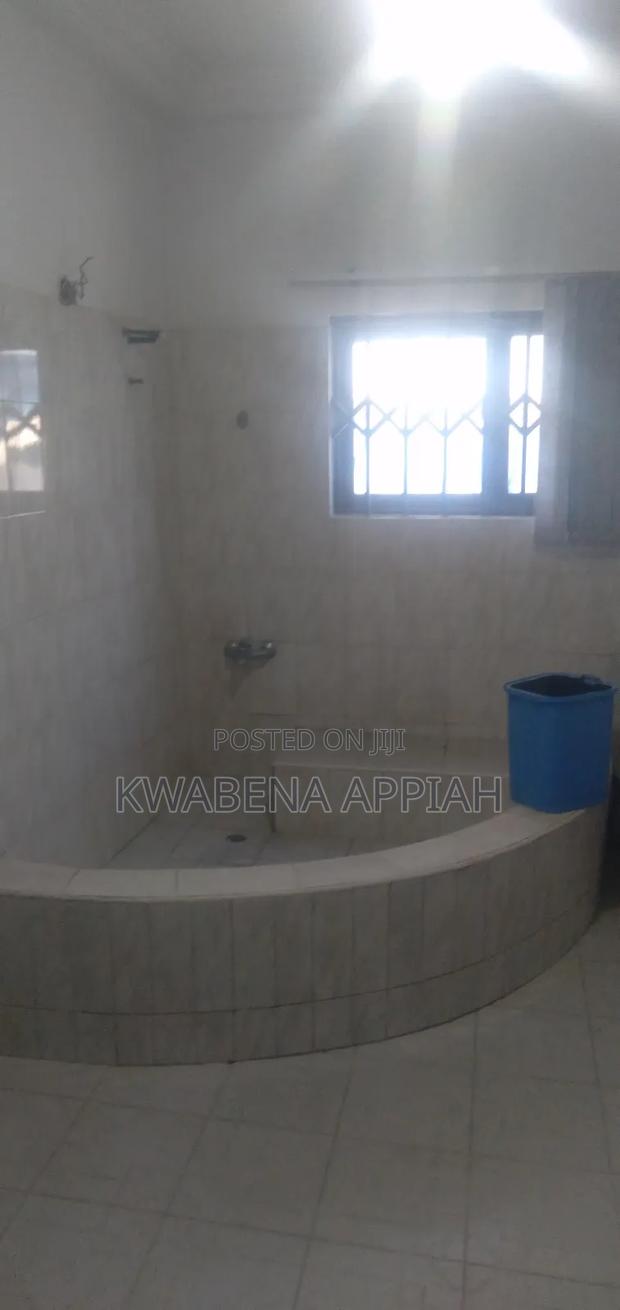 7bdrm Penthouse in Mark Estate At, Kumasi Metropolitan for rent · Photo 6