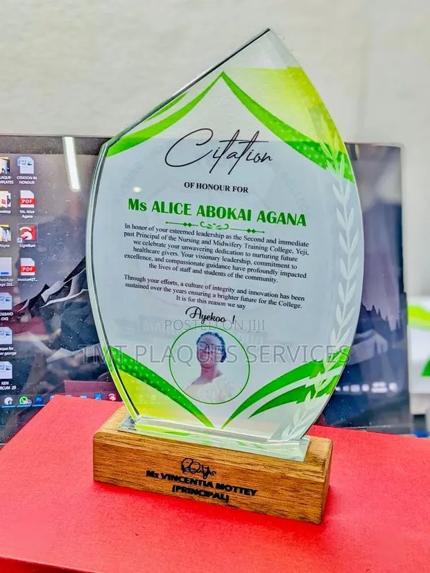 Award Plaque Available · Photo 1