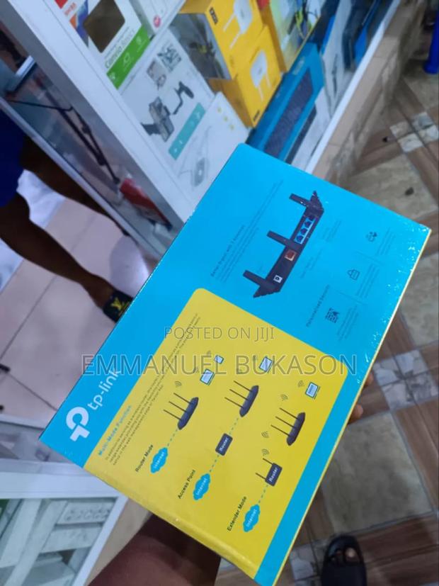 4 Port Tp Link Access Point · Photo 3