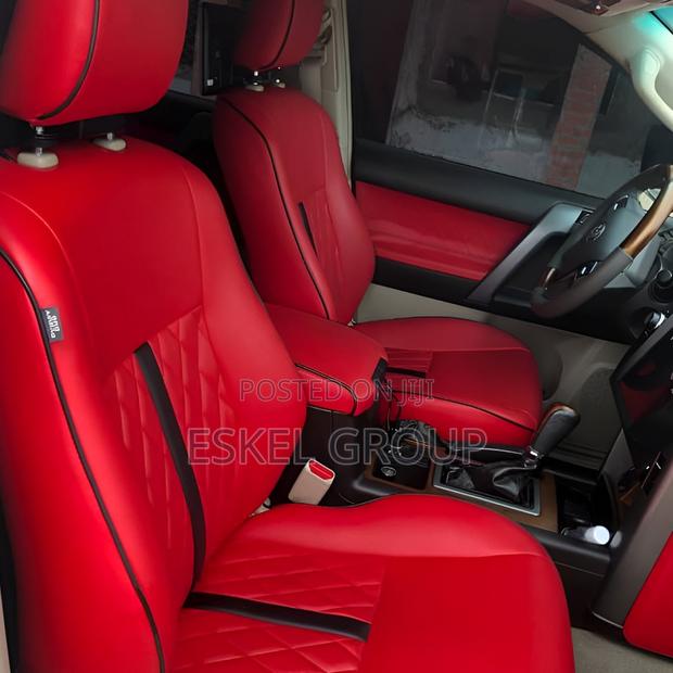 Prado for Rent Come With a Driver · Photo 2