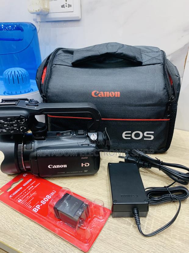 With All Accessories Canon Xa20 Camera for Church Programs · Photo 2
