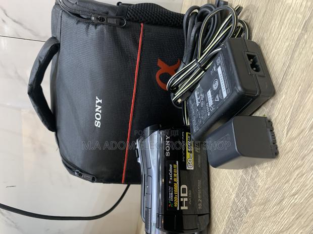 Sony Sr11 Video Camera 60gig Internal Memory · Photo 1