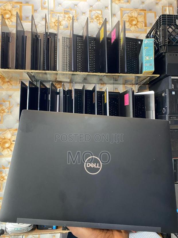 Laptop Dell Latitude 7480 8GB Intel Core I7 SSD 256GB · Photo 1