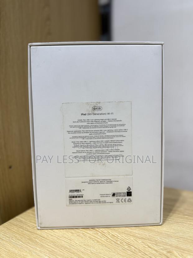 Apple iPad 10.2 (2021) 64 GB Silver · Photo 4
