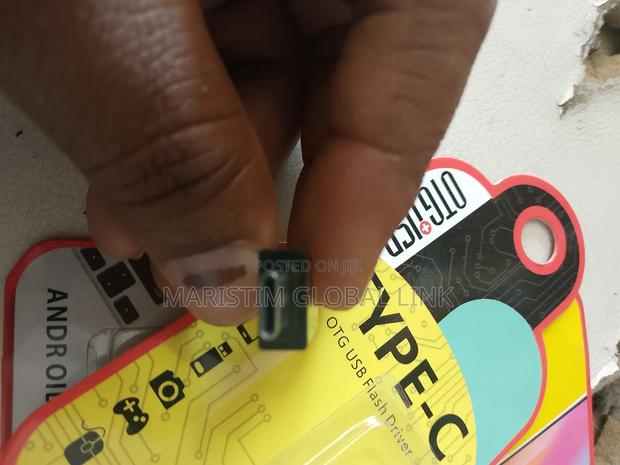 Type-C Male to Usb Female. (Otg) · Photo 4