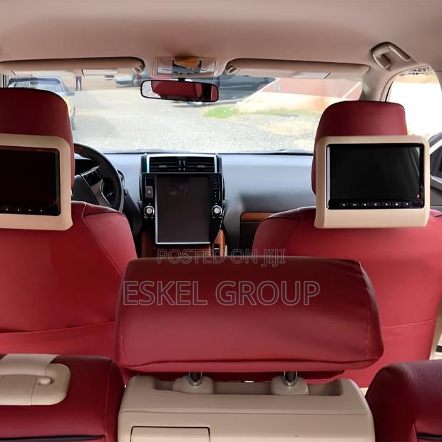 Prado 2020 for Rent Come With a Driver · Photo 1