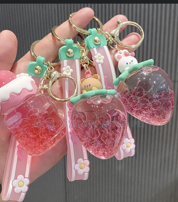 Keychain Liquid Key Holders · Photo 3
