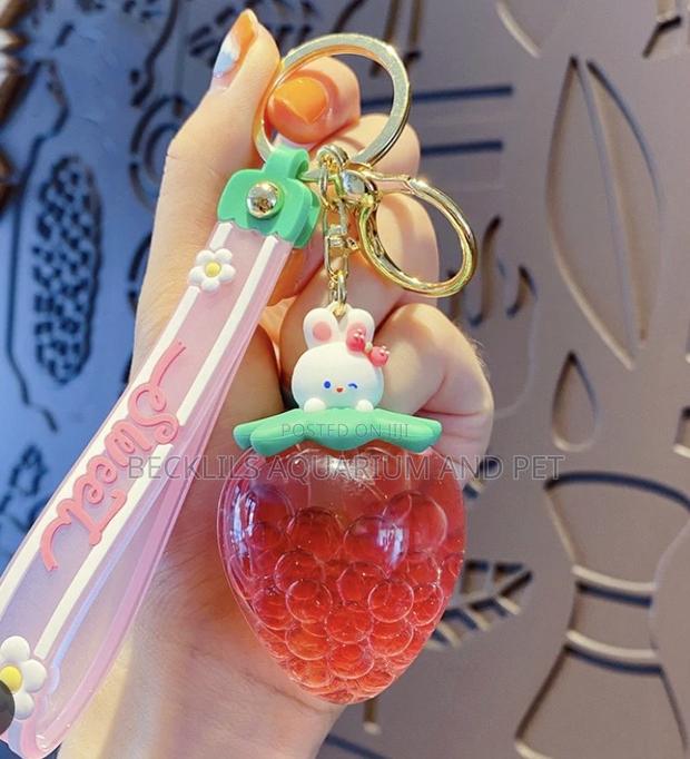 Keychain Liquid Key Holders · Photo 6