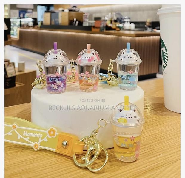 Resin Key-Holders · Photo 3