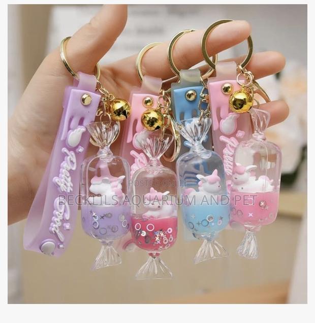 Resin Key-Holders · Photo 7