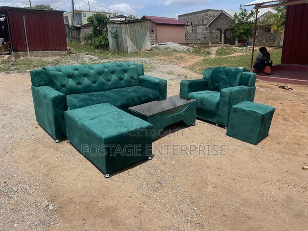 Newly Designed High Quality Sofa · Photo 1