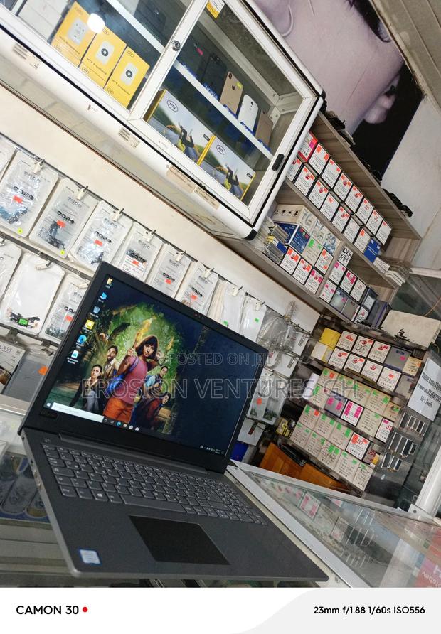 Laptop Lenovo 12GB Intel Core I3 SSD 256GB · Photo 7